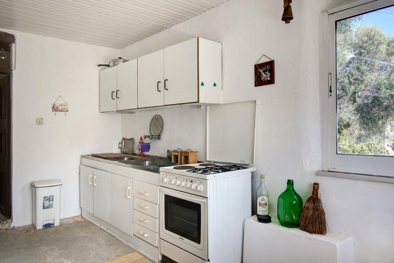 Traditional Cretan Plokamiana